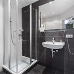 Schieners & Apfelhof 3*