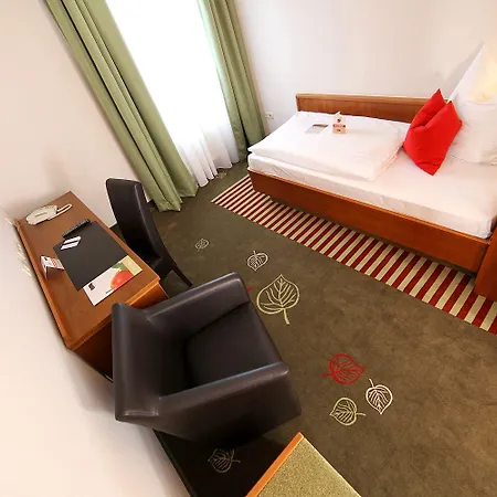 Schieners & Apfelhof فندق 3*